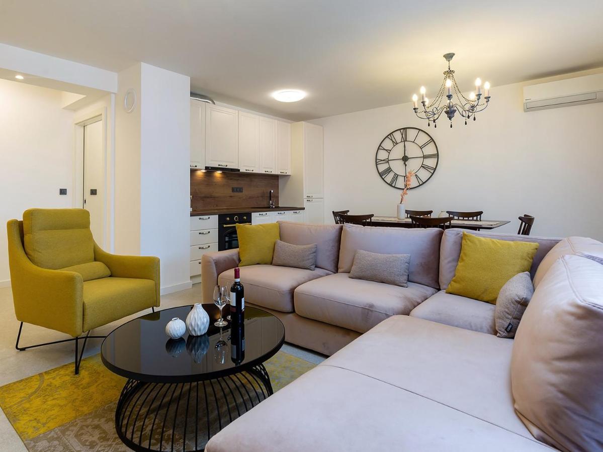 Residence Nar Пореч Экстерьер фото