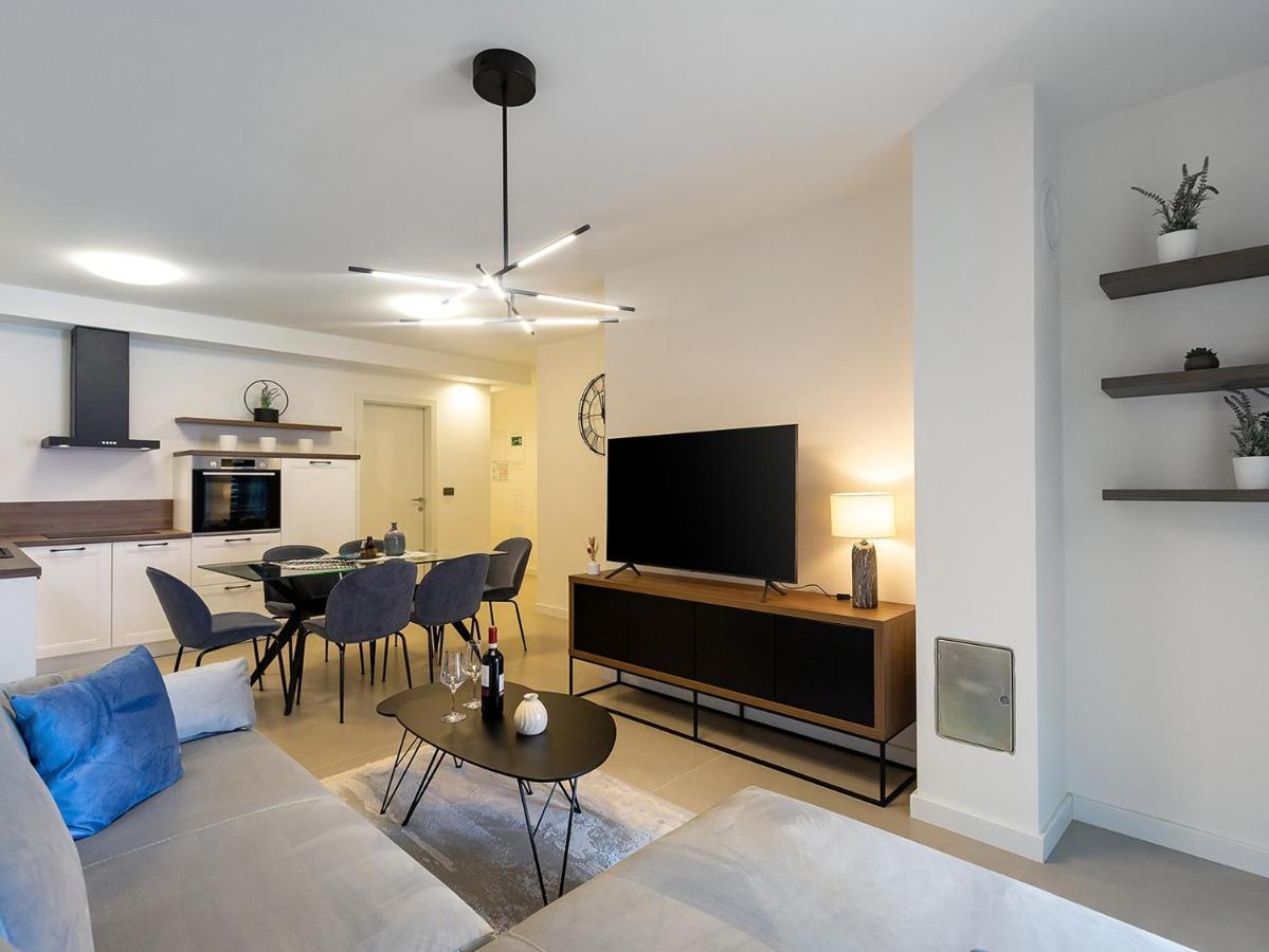 Residence Nar Пореч Экстерьер фото